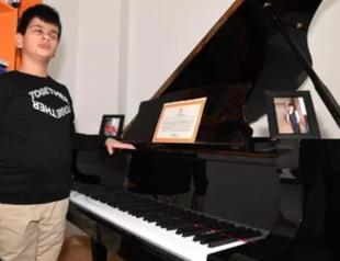 Visually impaired boy’s astronomy dictionary won TÜBİTAK award