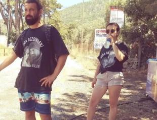 Man becomes hitchhiker to make his father’s dreams come true