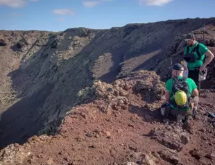 Astronauts flock to Spanish isle to train