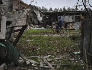 Missiles hit Kiev residential buildings in attack on capital: mayor