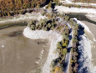 Istanbul welcomes rainfall as dams dry up