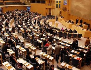 Sweden changes constitution to beef up anti-terror law