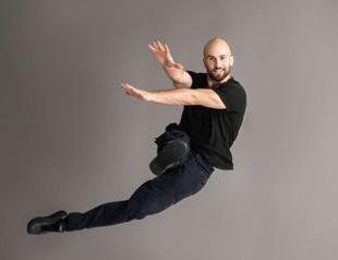 Rebel dancer suddenly quits Paris Opera