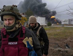 Russia steps up missile barrage of recaptured Ukrainian city