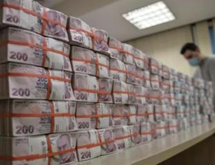 Winners to share New Year’s jackpot equally