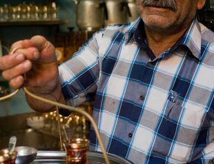 Türkiye announces inclusion of ‘tea culture’ on UNESCO list