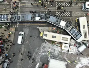 33 injured after tram collides with bus in Istanbul