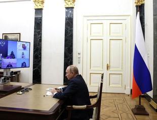 Putin says nuclear tensions rising but Moscow wont deploy first