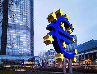 ECB mulls rate hike slowdown on ‘peak inflation’ hopes