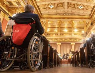 Everything is allowed’: Vienna’s dementia-friendly concerts