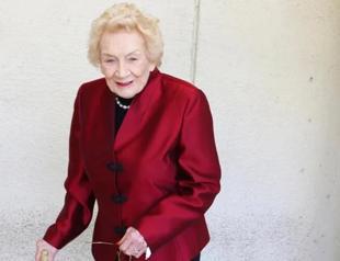 Hawaii’s ‘last royal’ dies at 96, palace announces