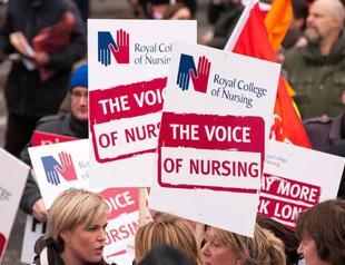 UK nurses begin unprecedented walkout