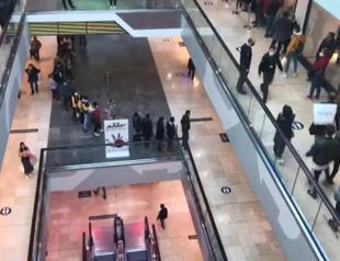 Retailers convene complaints over malls to minister