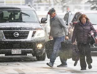 US storm adds uncertainty to strong holiday travel demand