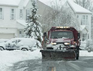 Epic winter storm wallops US, leaving 1 mln without power