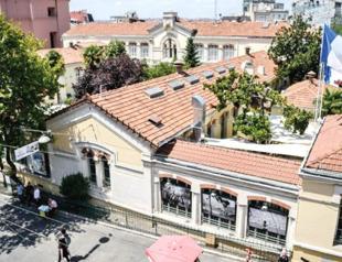 Turkish court to send notification of lease case to France