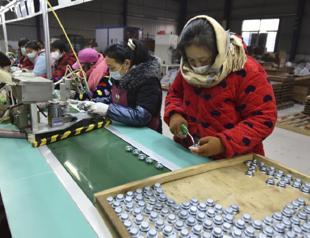 China’s manufacturing activity drops despite lifted Covid restrictions