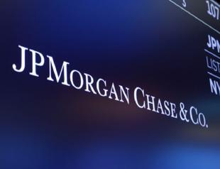 Banks seek to quash women’s lawsuits in Jeffrey Epstein case