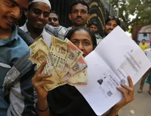 India’s top court upholds legality of 2016 currency ban