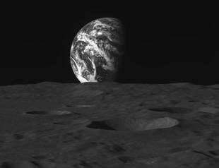 South Korea’s lunar orbiter sends photos of Earth, Moon