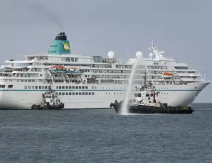European cruise ship in Venezuela after 15 years