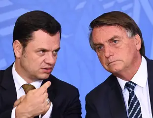 Brazil seeks arrest of Bolsonaro ally over Brasilia riots