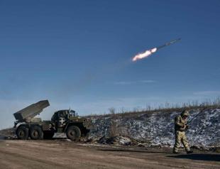 Ukrainian officials report Russian missile attack on Kiev