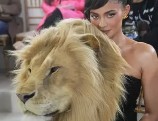 Controversy, frivolity mark day one of Paris Fashion Week