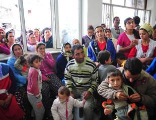 Action plan for Roma citizens promises improvements in many areas