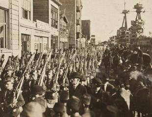 Story of once occupied imperial capital Istanbul in exhibition