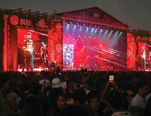 India rocks to Asia’s first Lollapalooza festival