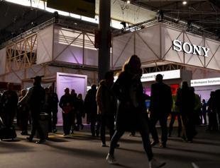 Sony hikes net profit forecast as weak yen boosts gaming