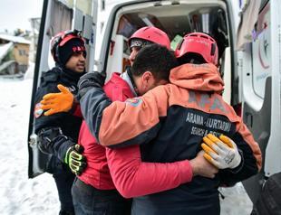 Türkiye declares national mourning after deadly earthquakes