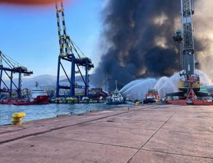 Massive fire in İskenderun Port brought under control