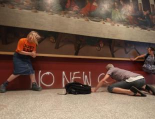 UK climate activists fined for da Vinci glue stunt