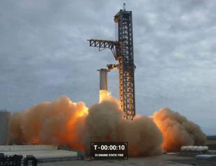 SpaceX test-fires engines of massive Starship rocket booster