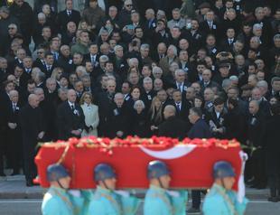 Funeral ceremony held for former CHP leader Baykal