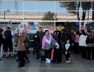 Quake migration to other provinces increases