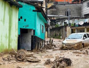 Heavy rains leave dozens dead in Brazil, cities cancel Carnival