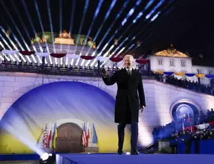 Biden vows Russia will never win Ukraine, as Putin fights on