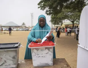Nigeria gets early results from tight election race