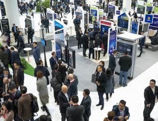 Huawei dominates mobile tech fair