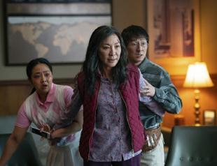 The Oscar universe belongs to ‘Everything Everywhere’