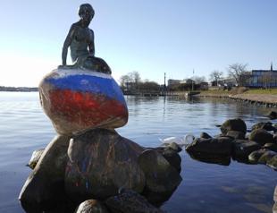 Denmark’s Little Mermaid vandalized
