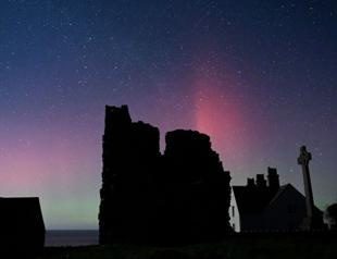 Tiny Welsh island wins world stargazing fame