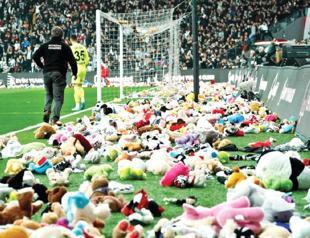 Turkish Süper Lig resumes after earthquake break