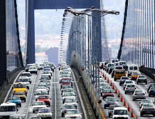 Experts warn against post-disaster Istanbul traffic