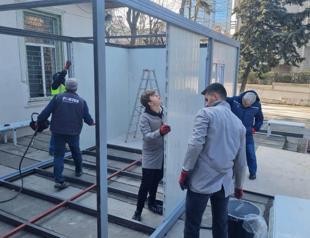 ‘Container classrooms’ being set up in quake zone