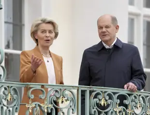 Scholz warns of consequences if China sends arms to Russia