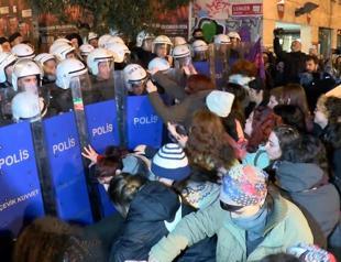 Police confront women defying ban to march to Taksim on Women’s Day